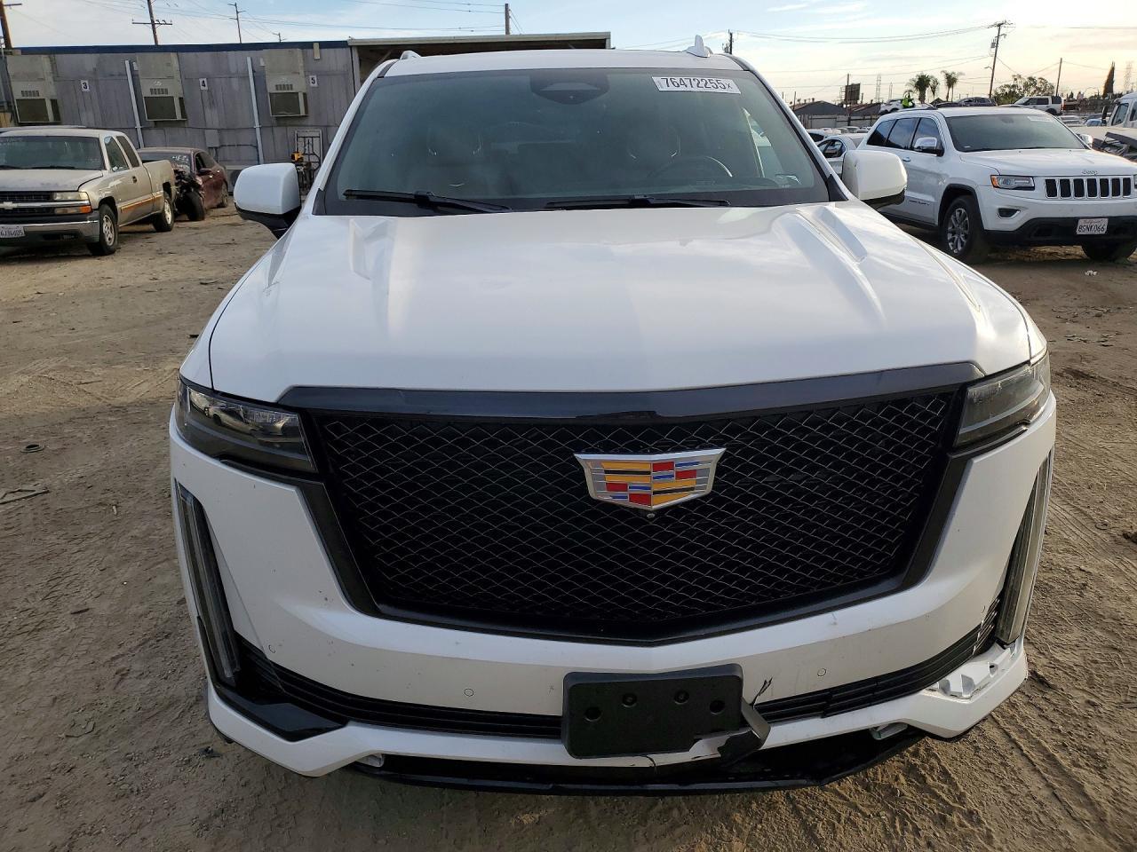 2021 Cadillac Escalade Sport - Image 5