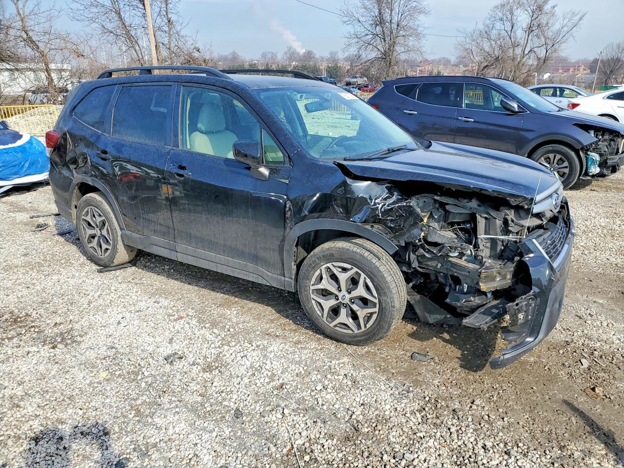 2019 Subaru Forester Premium - Фото 4