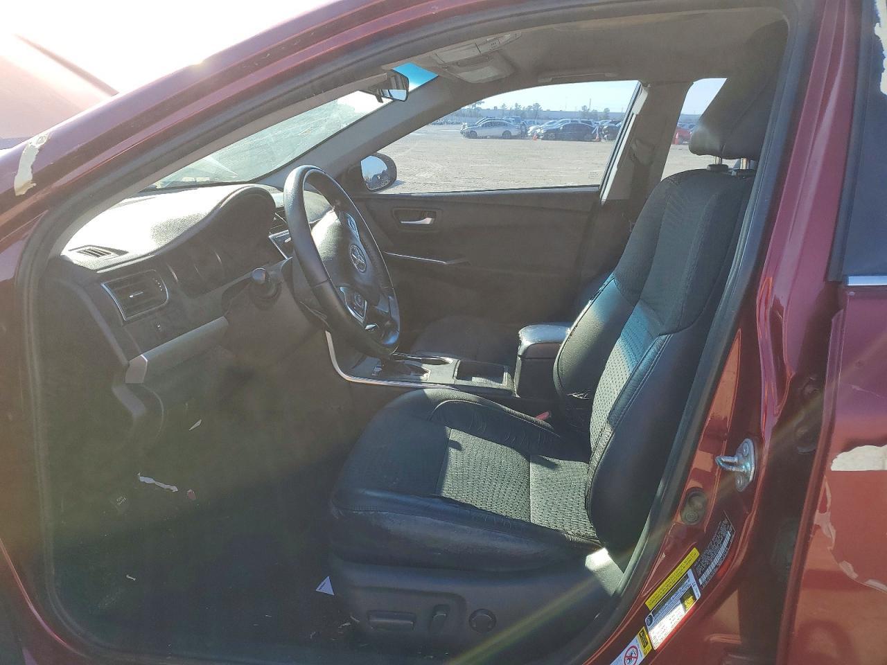 2015 Toyota Camry Le - Фото 7