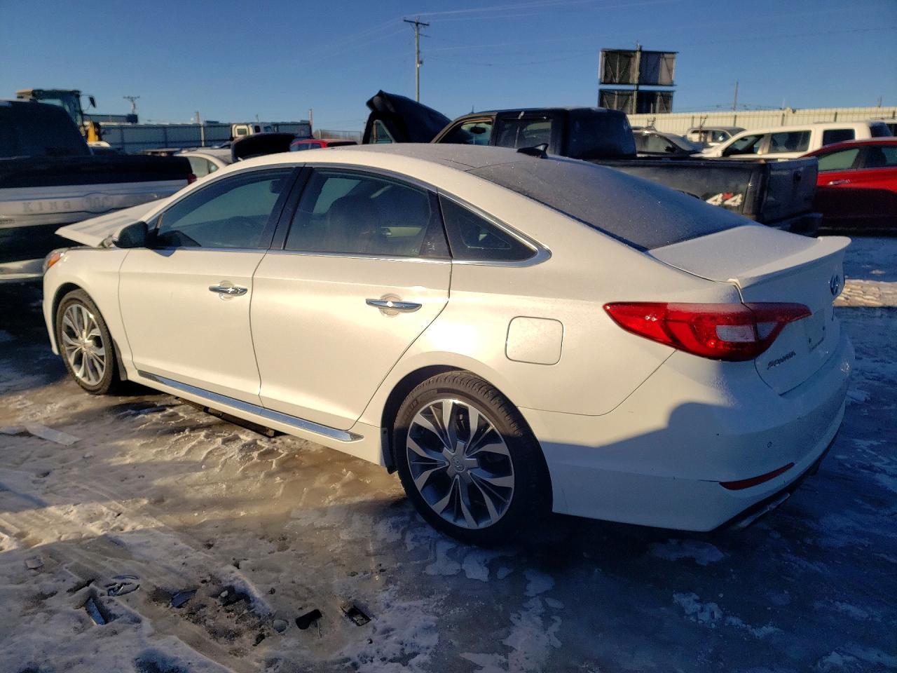 2017 Hyundai Sonata Sport - Фото 2