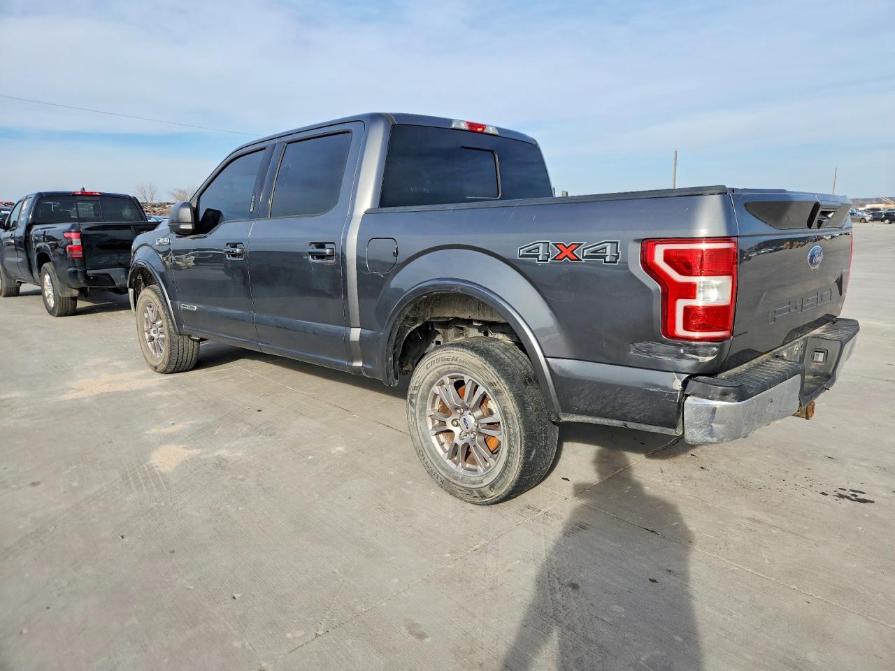 2019 Ford F150 Lariat 4Wd - Image 2