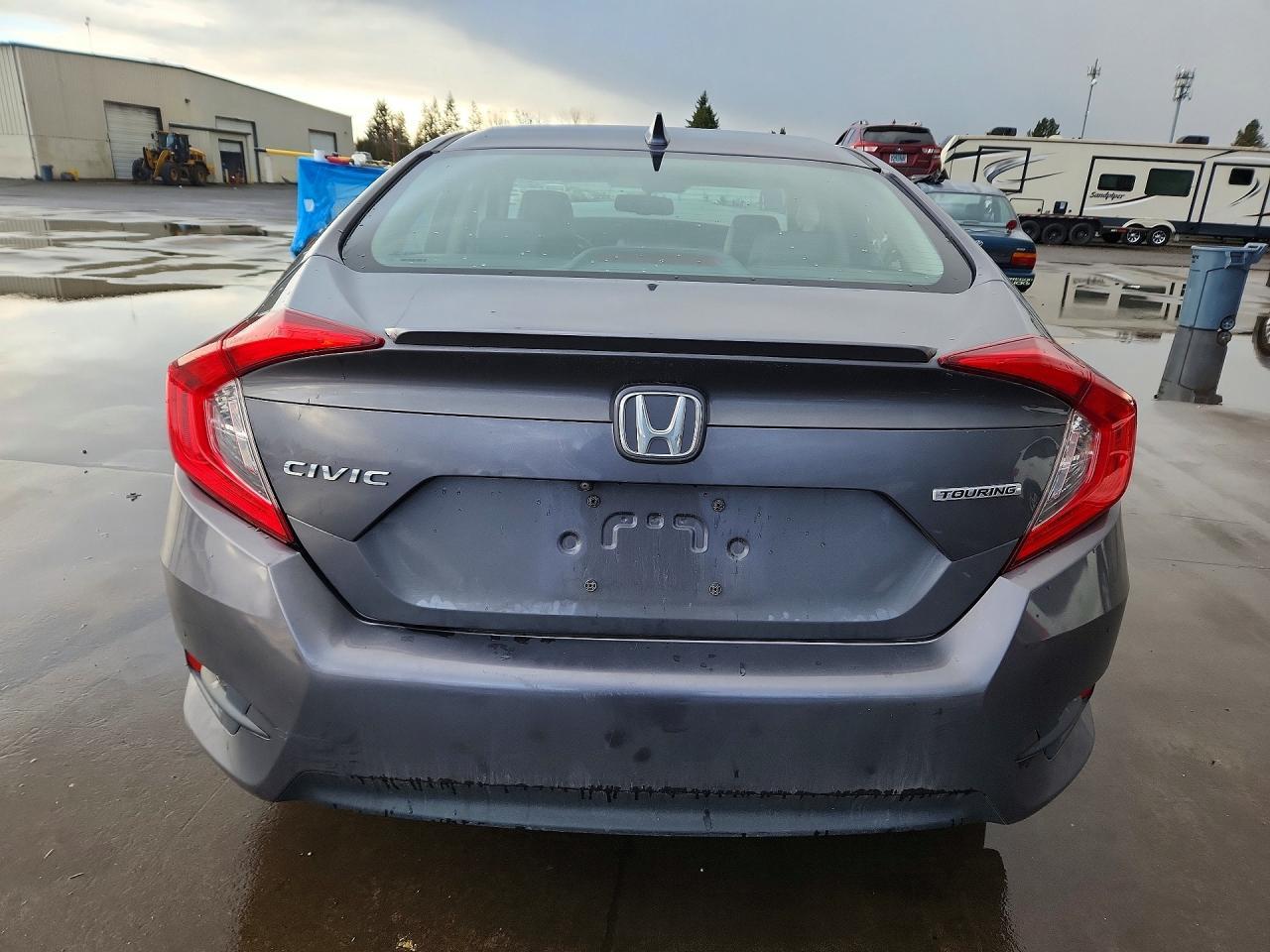 2017 Honda Civic Touring - Фото 6
