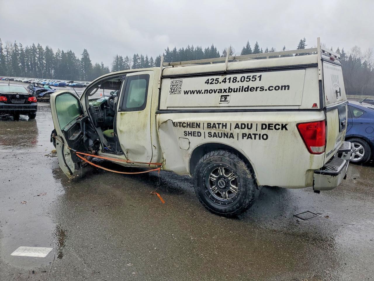 2004 Nissan Titan Xe - Фото 2