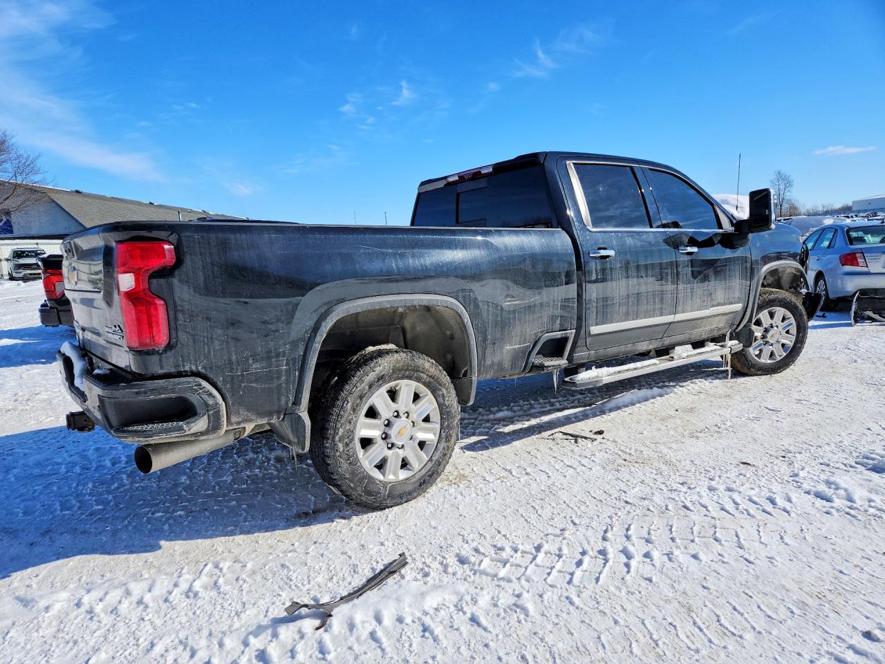 2024 Chevrolet Silverado K2500 High Country - Фото 3