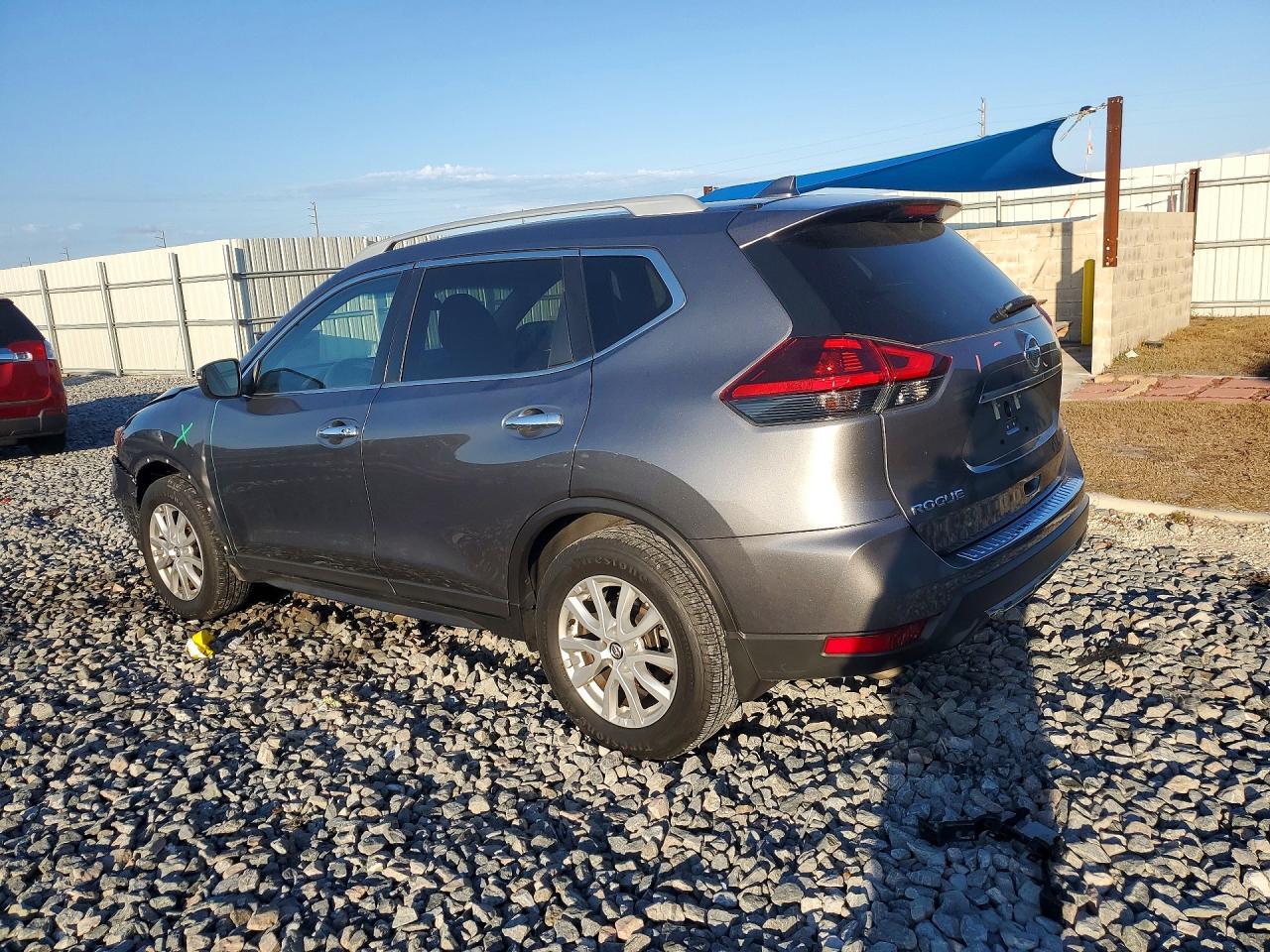 2018 Nissan Rogue S - Фото 2
