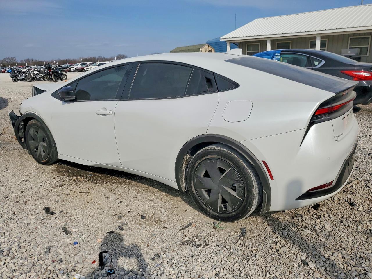 2024 Toyota Prius Le - Фото 2