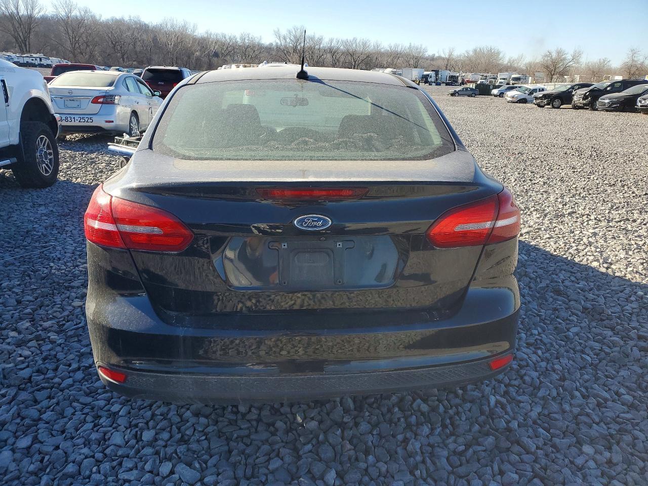 2016 Ford Focus Se - Фото 6