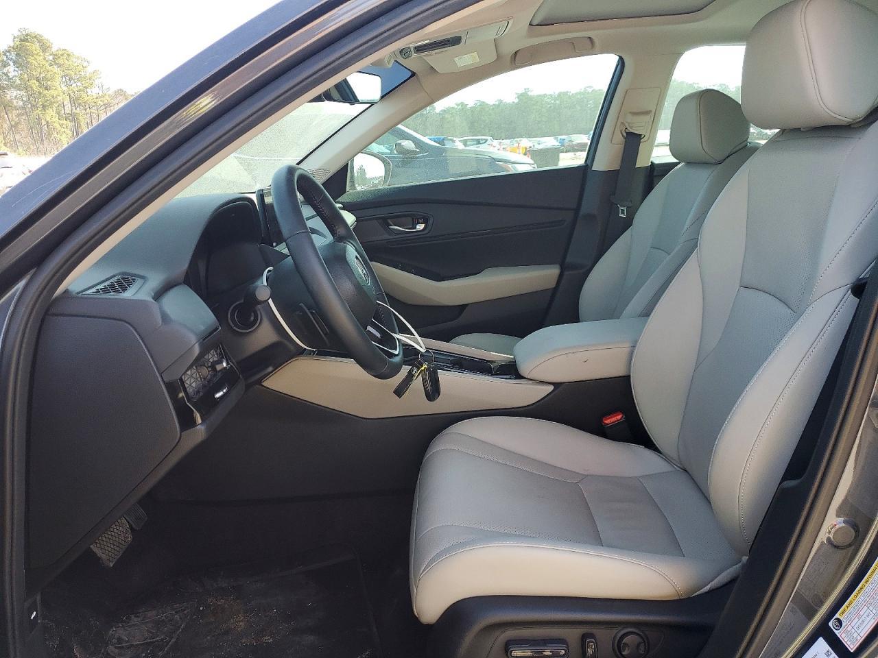 2025 Honda Accord Hybrid Exl - Фото 7