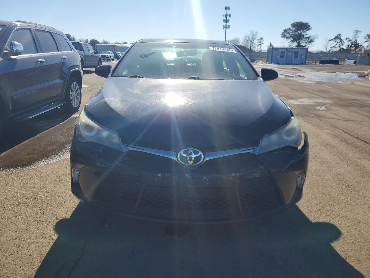 2016 Toyota Camry Le - Image 5