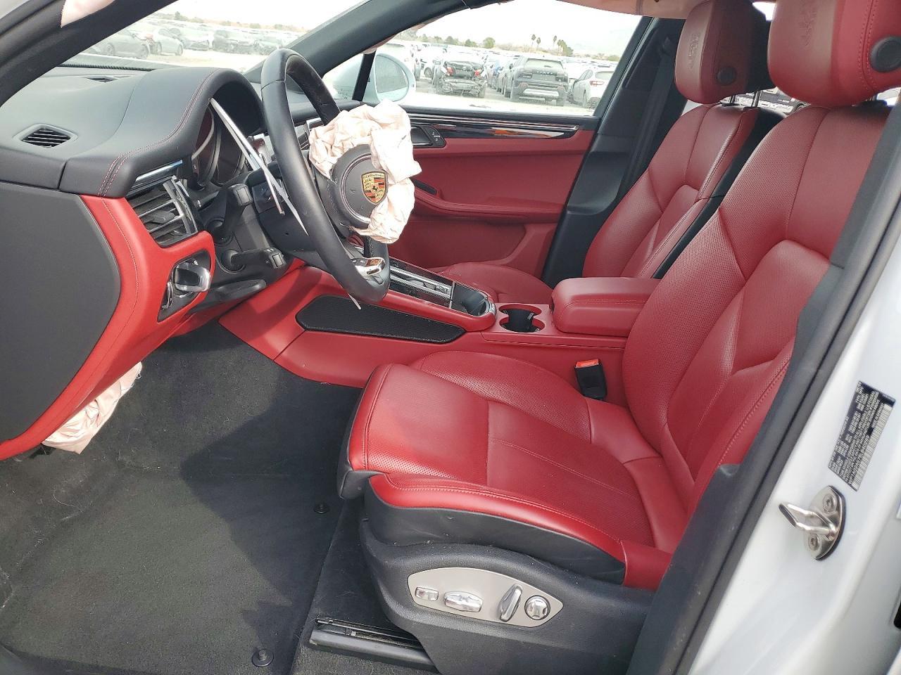 2025 Porsche Macan S - Фото 7