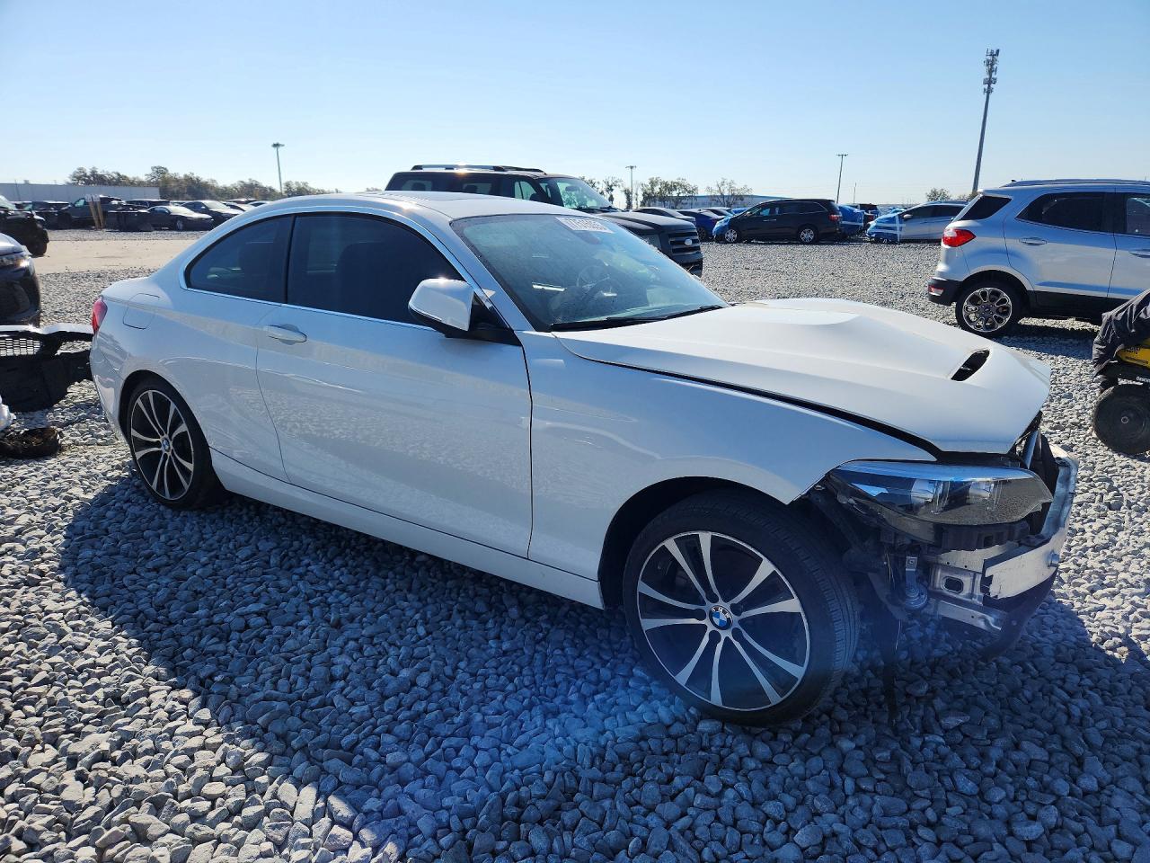 2020 BMW 230I - Фото 4