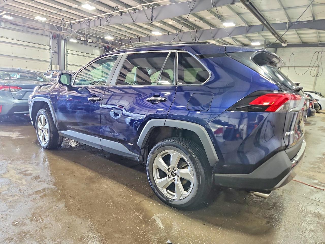 2021 Toyota Rav4 Hybrid Limited - Image 2