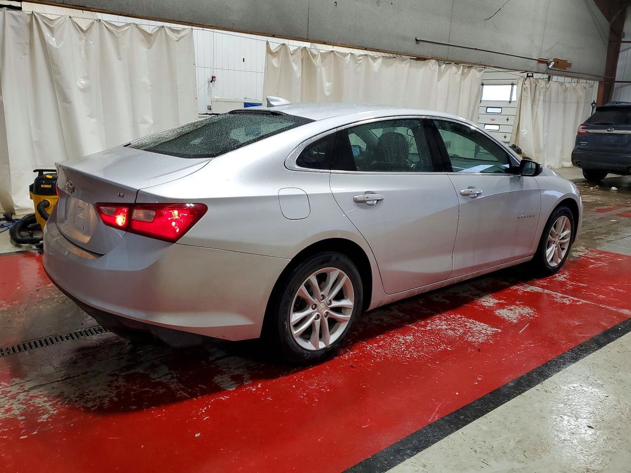 2018 Chevrolet Malibu Lt - Фото 3