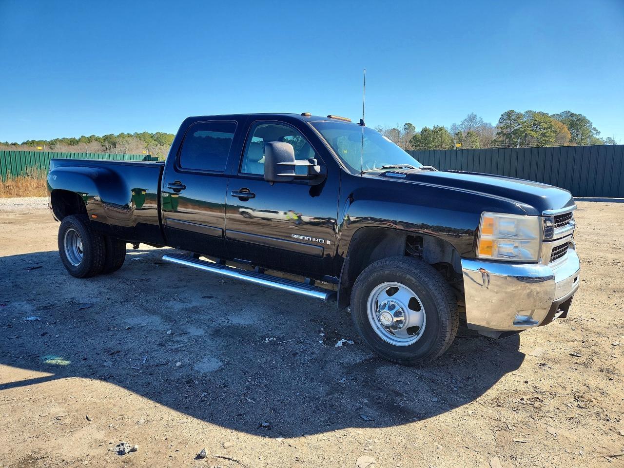 2008 Chevrolet Silverado K3500 - Image 6