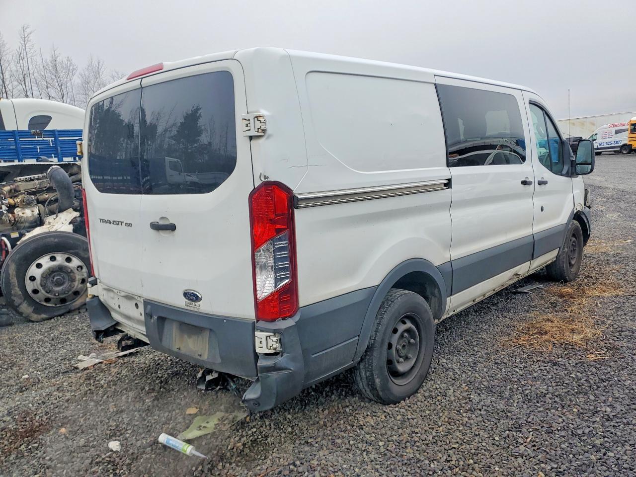 2017 Ford Transit T-150 - Фото 3