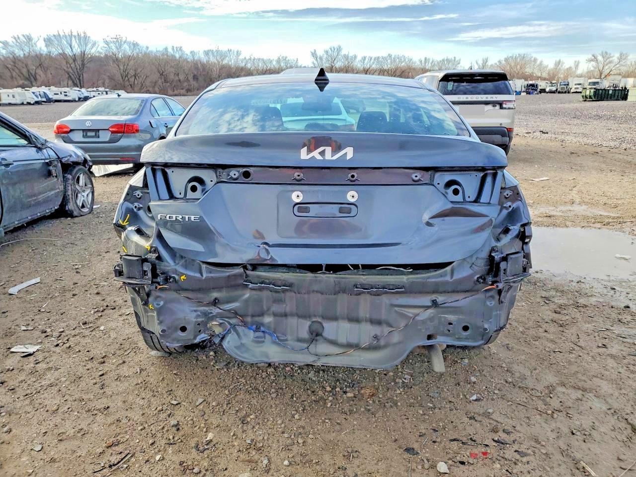 2023 Kia Forte Lx - Фото 6