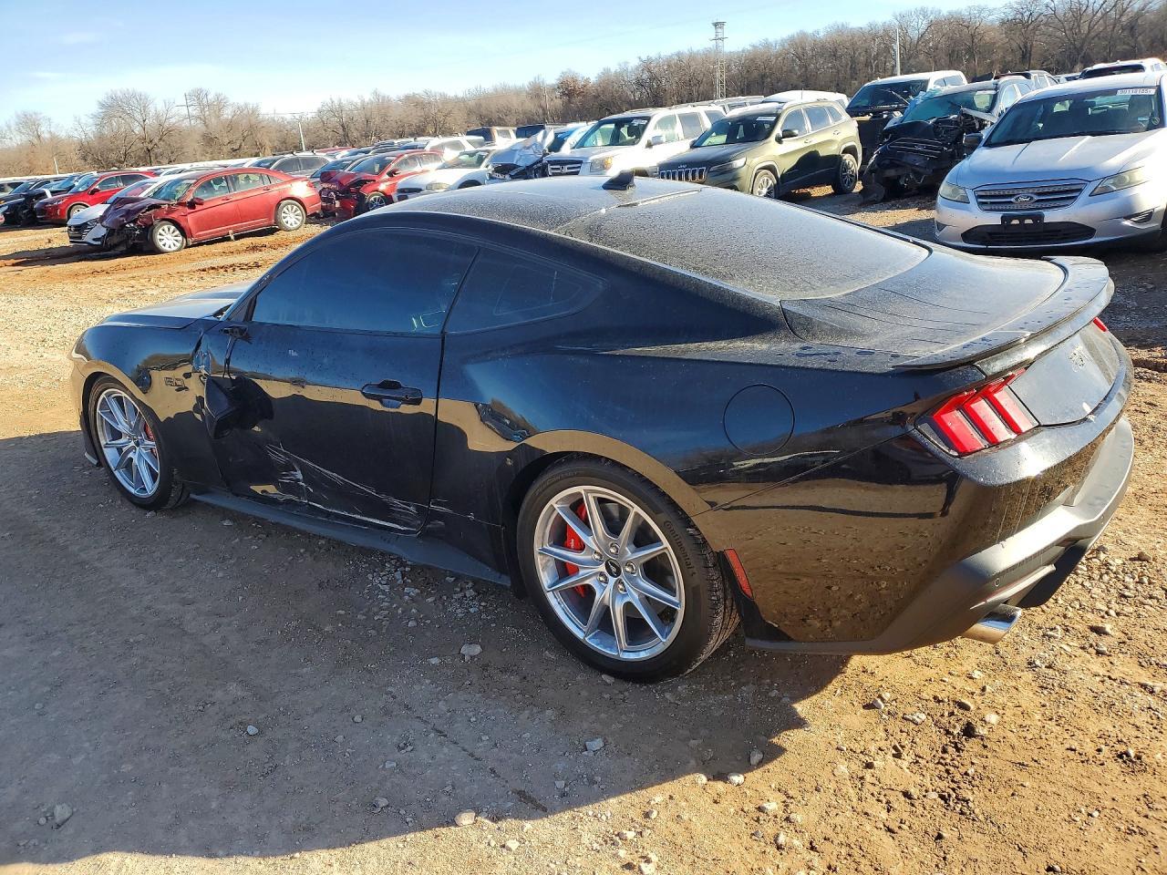 2024 Ford Mustang Gt - Image 2