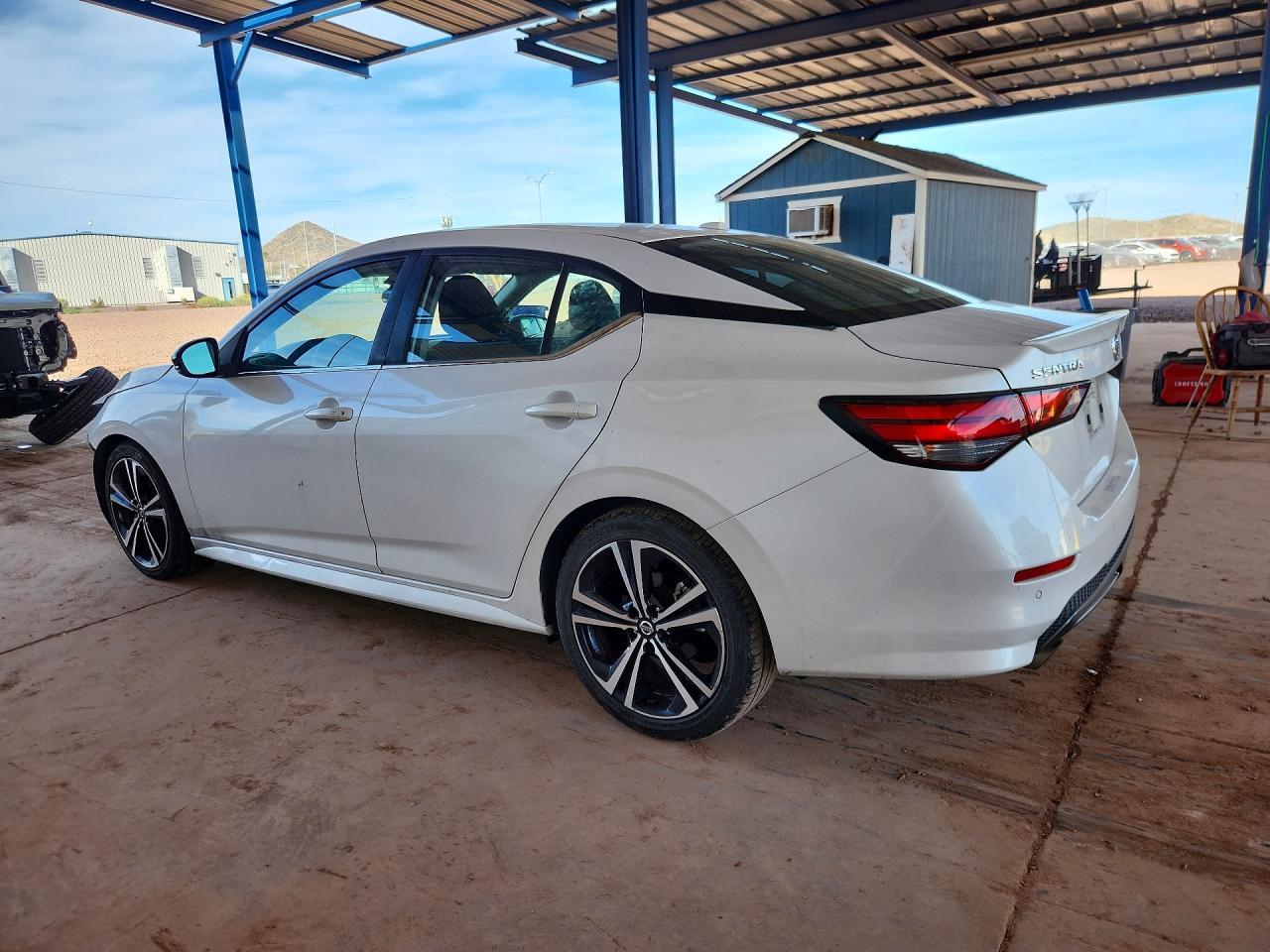 2021 Nissan Sentra Sr - Фото 2
