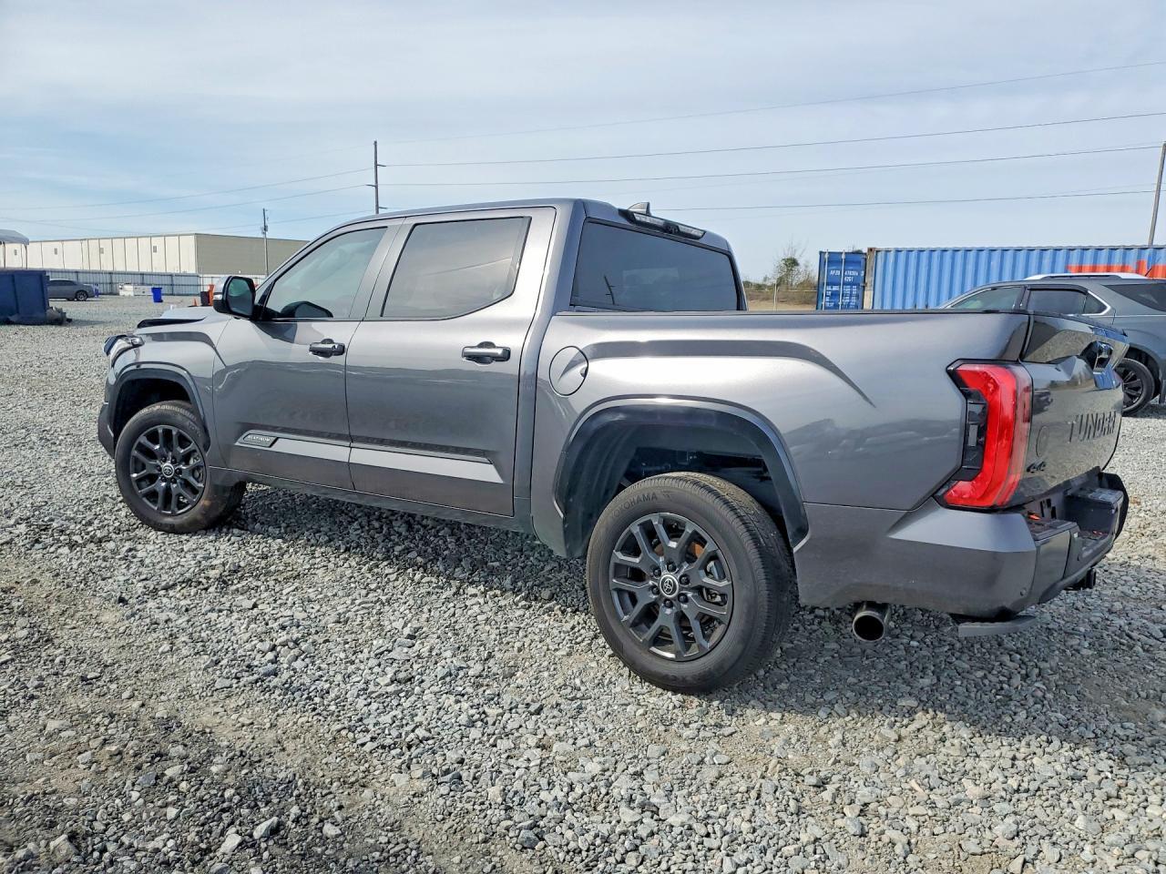 2024 Toyota Tundra Platinum - Фото 2