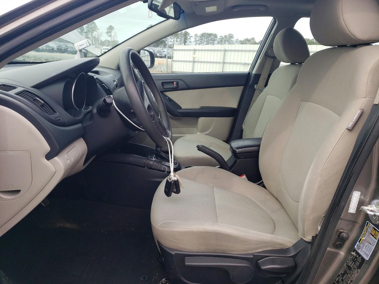 2011 Kia Forte Ex - Image 7
