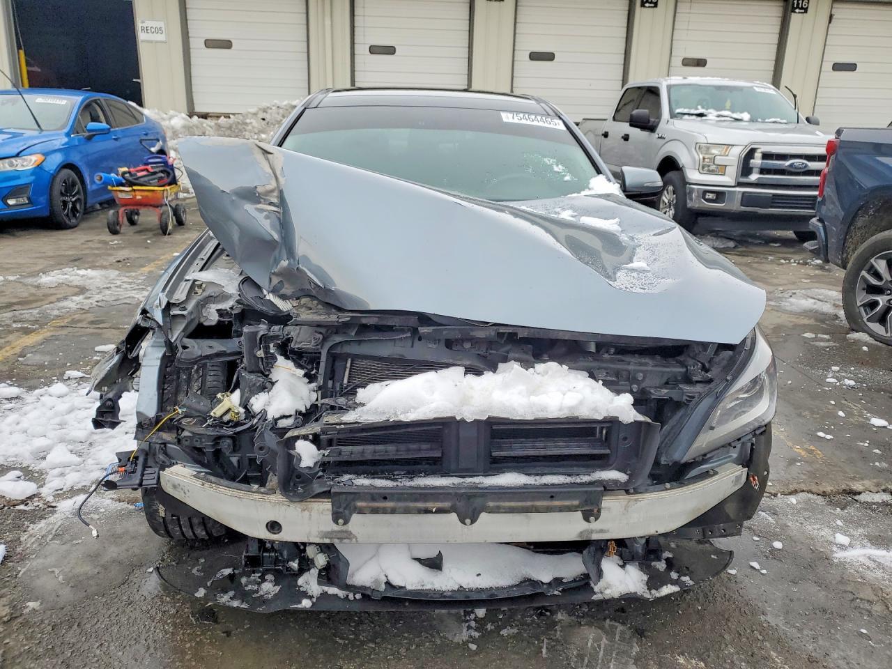 2016 Hyundai Genesis 3.8L - Фото 5