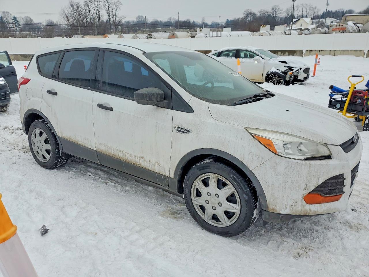 2016 Ford Escape S - Image 4