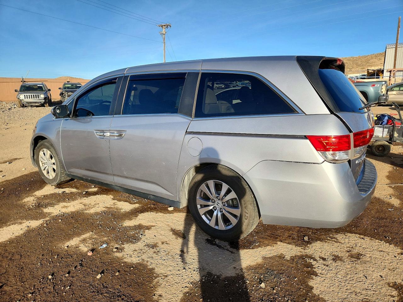 2017 Honda Odyssey Se - Image 2