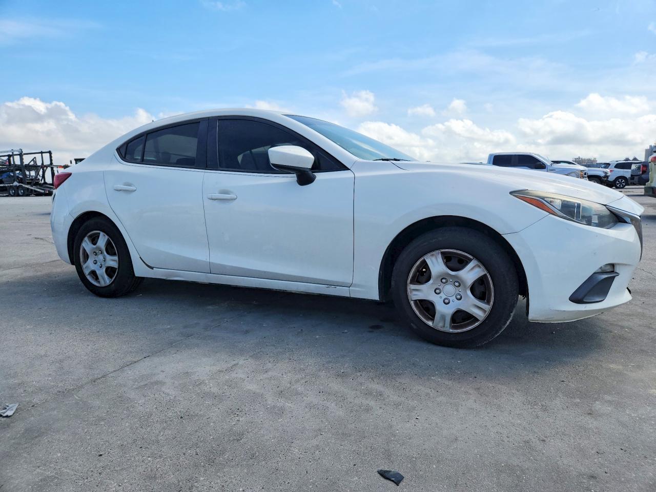 2015 Mazda 3 Sport - Фото 4