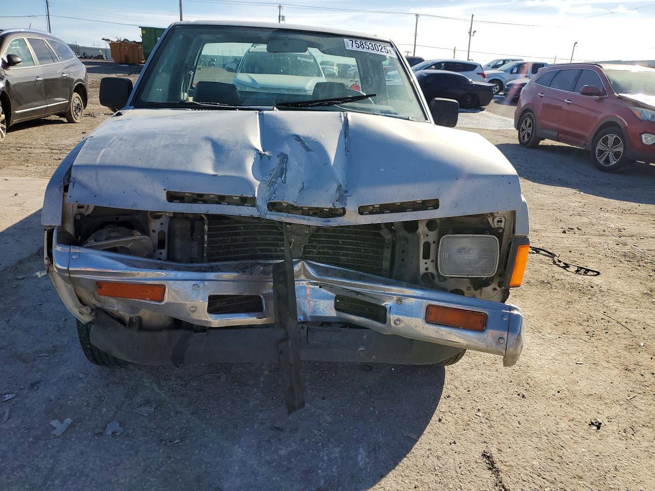 1986 Nissan D21 King Cab - Фото 5