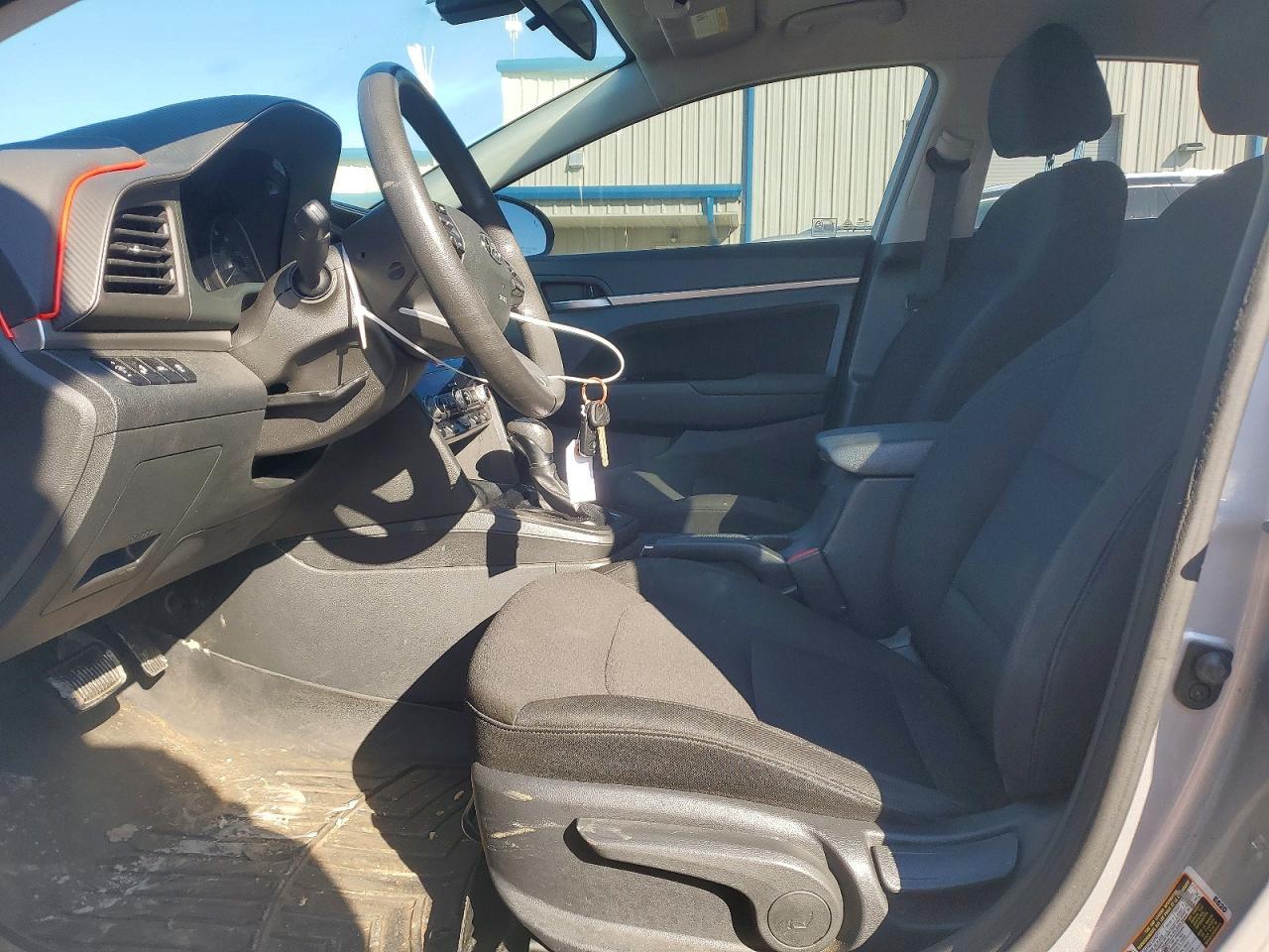 2020 Hyundai Elantra Sel - Image 7