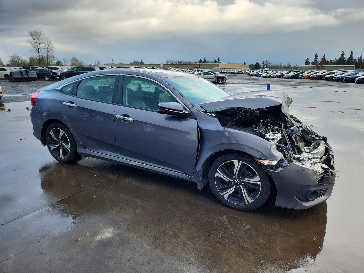 2017 Honda Civic Touring - Фото 4