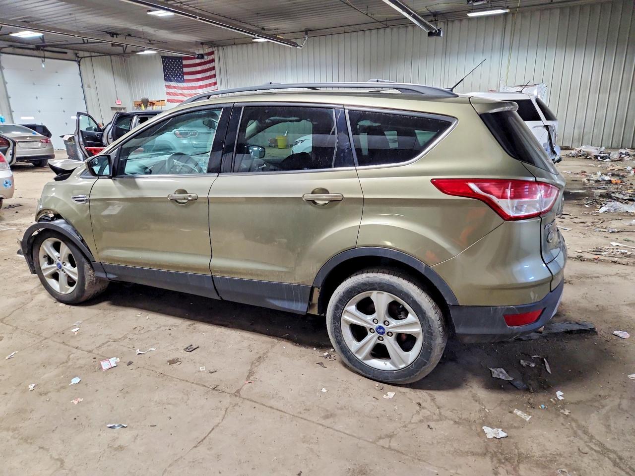 2013 Ford Escape Se - Фото 2