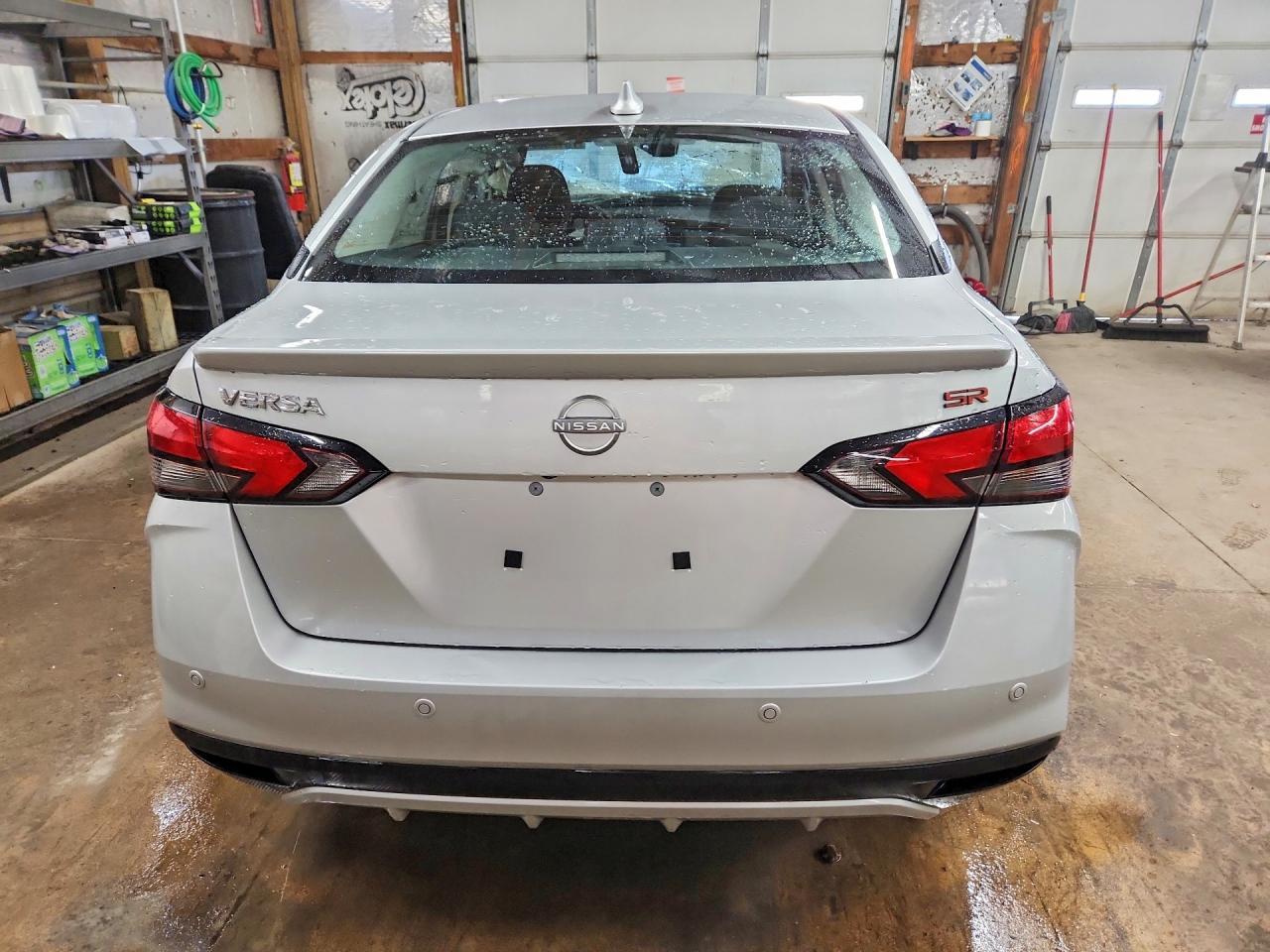 2024 Nissan Versa Sr - Фото 6