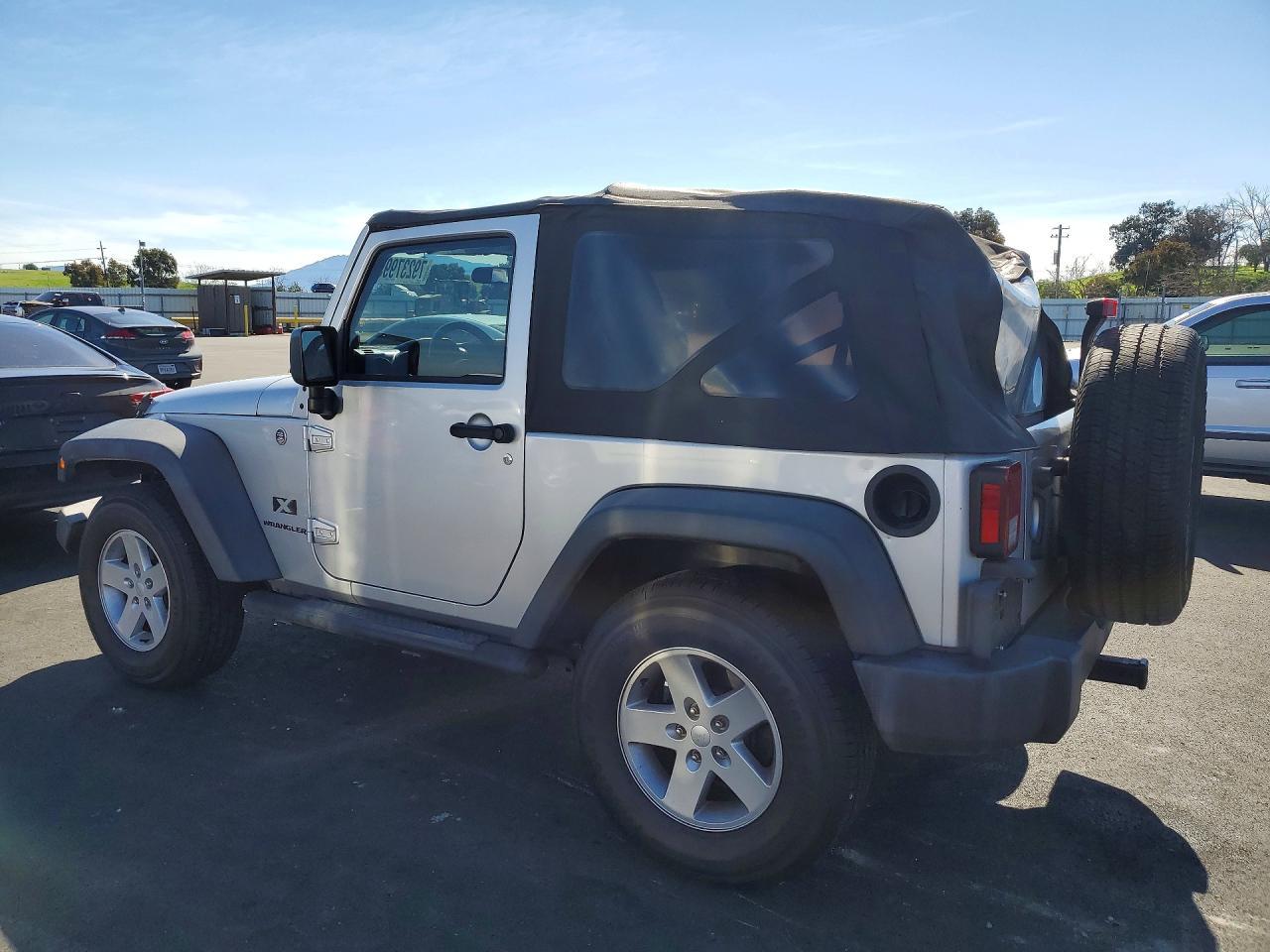 2007 Jeep Wrangler X - Image 2