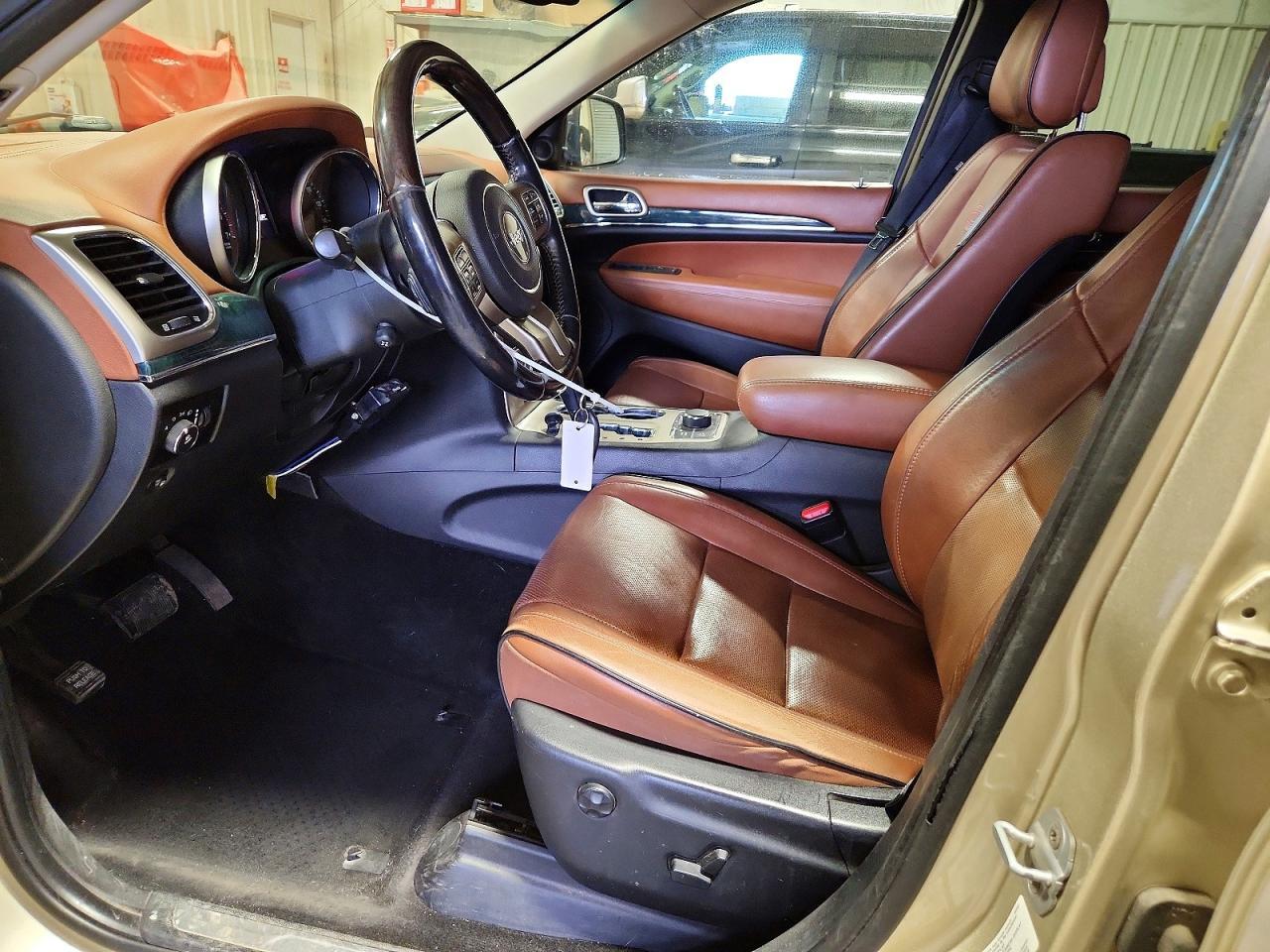 2011 Jeep Grand Cherokee Overland - Фото 7