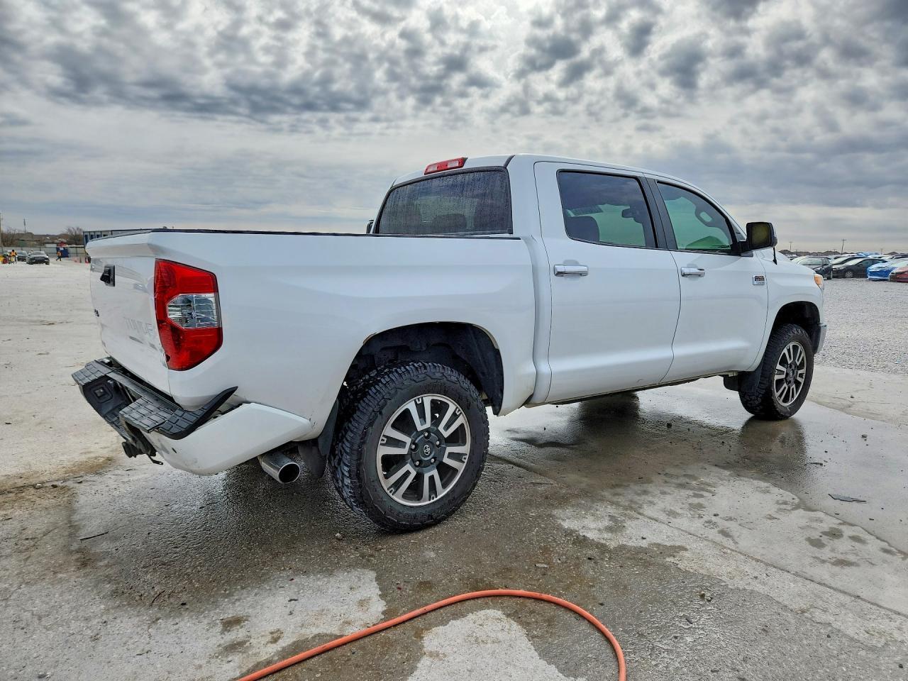 2014 Toyota Tundra 1794 Edition - Фото 3