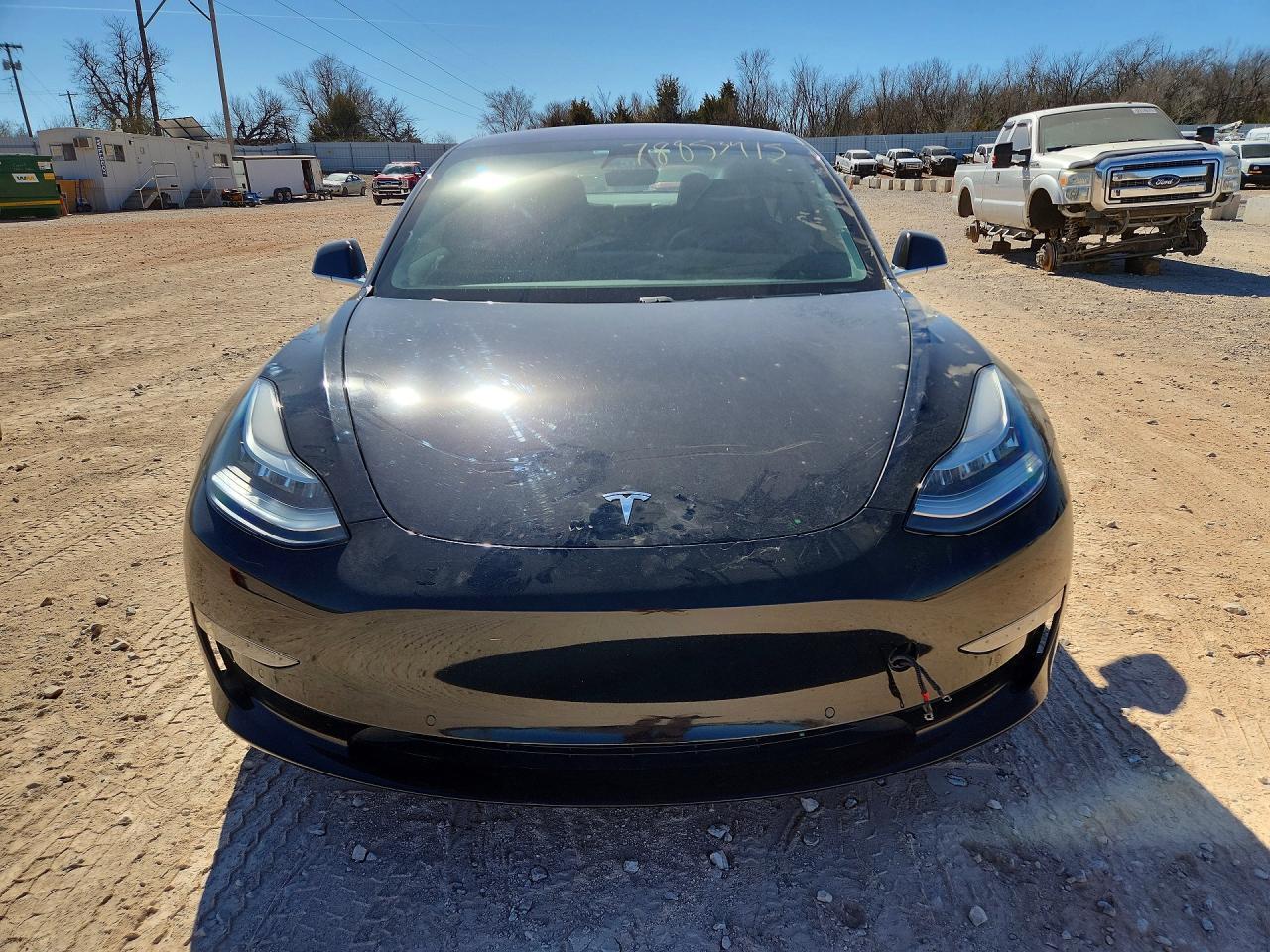 2019 Tesla Model 3 - Image 5