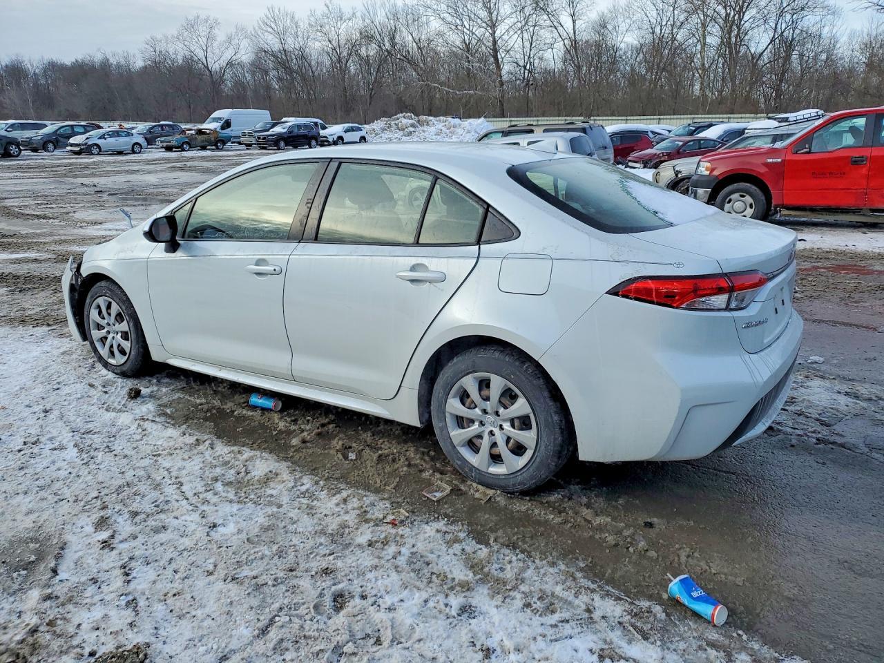 2022 Toyota Corolla Le - Фото 2