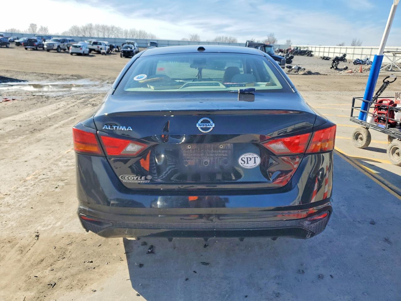 2020 Nissan Altima S - Фото 6
