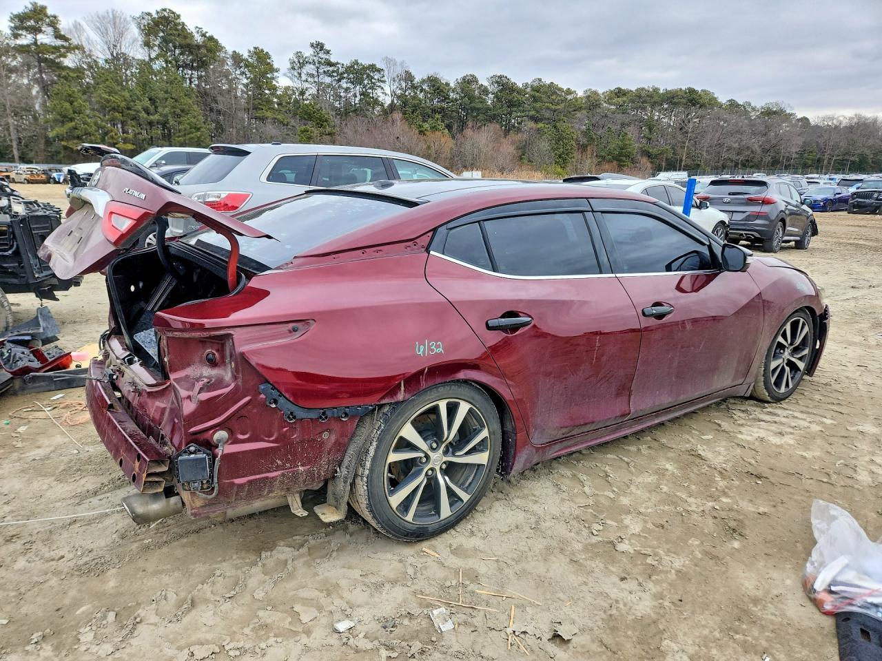 2016 Nissan Maxima 3.5S - Фото 3