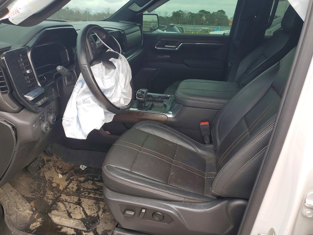 2024 Chevrolet Silverado K1500 High Country - Image 7