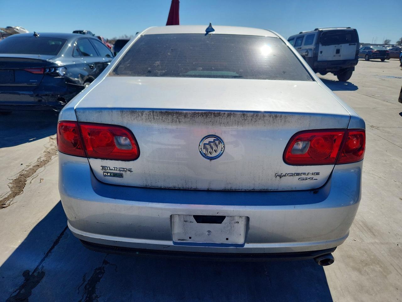 2011 Buick Lucerne Cxl - Image 6