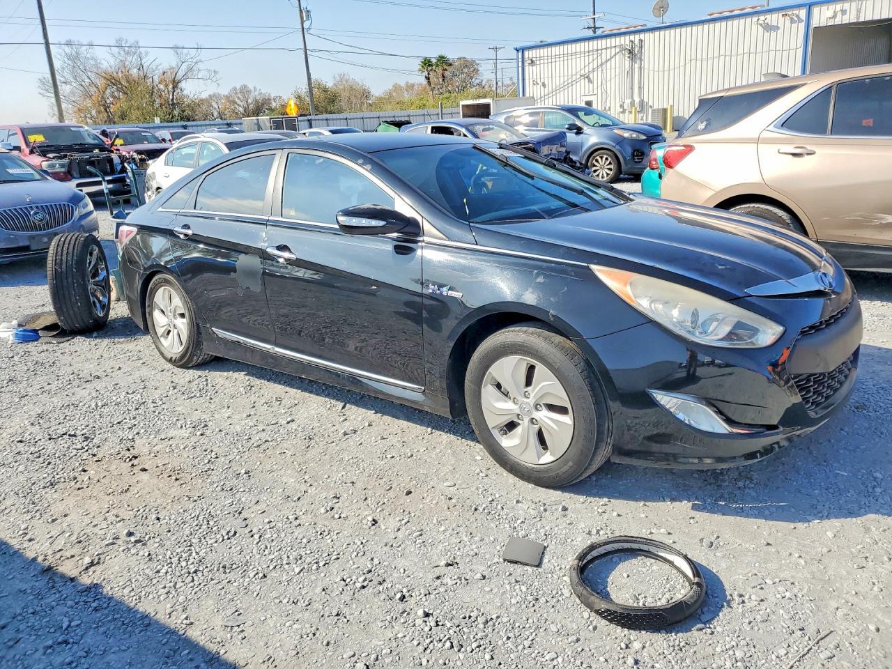 2015 Hyundai Sonata Hybrid - Фото 4