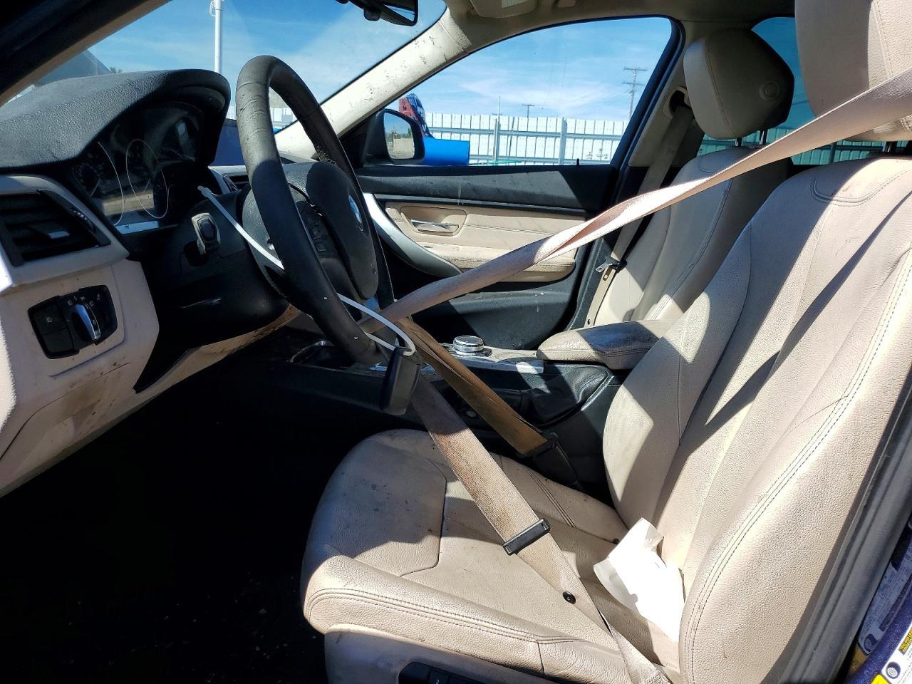 2017 BMW 320 I - Фото 7