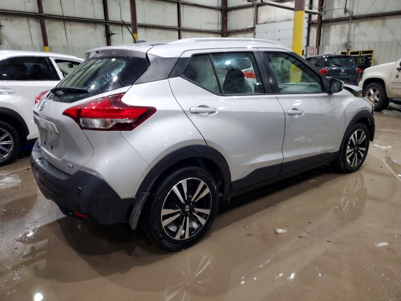 2020 Nissan Kicks Sv - Фото 3