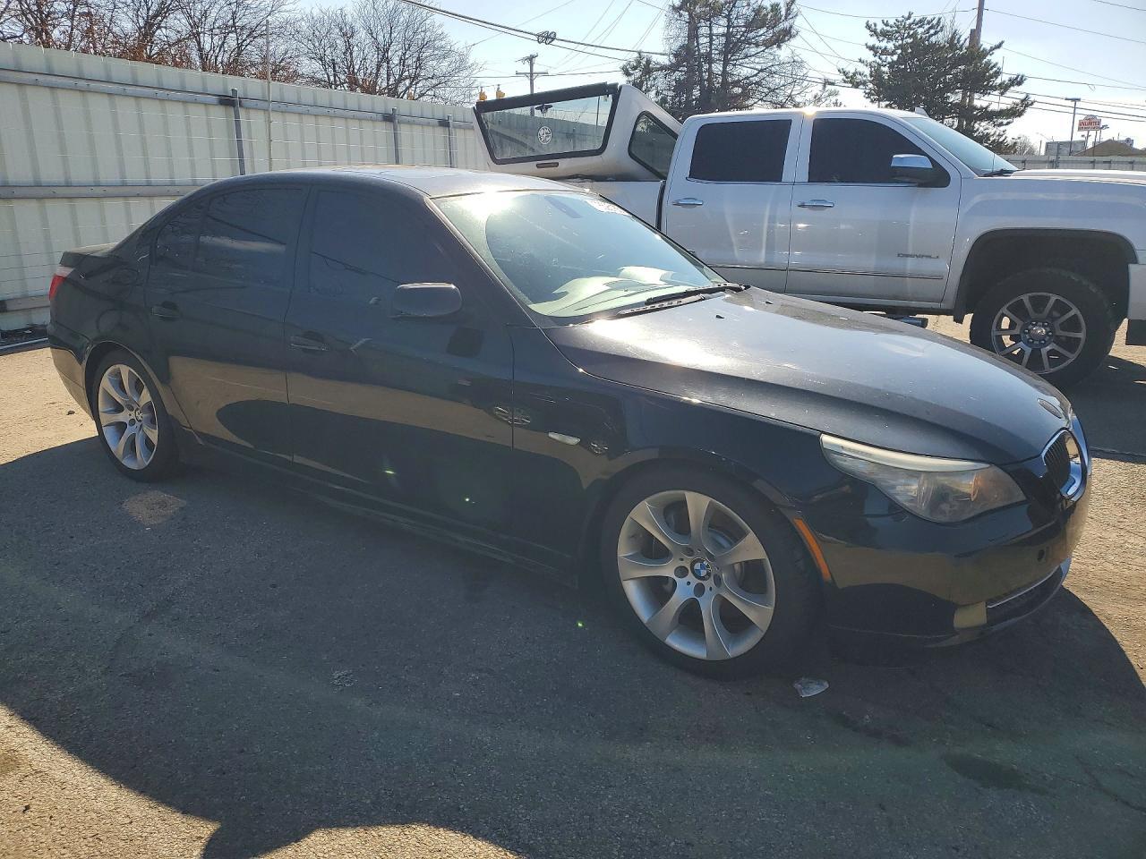 2010 BMW 535 I - Image 4