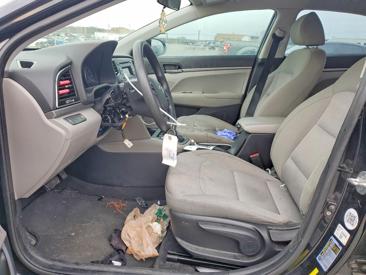 2017 Hyundai Elantra Se - Фото 7