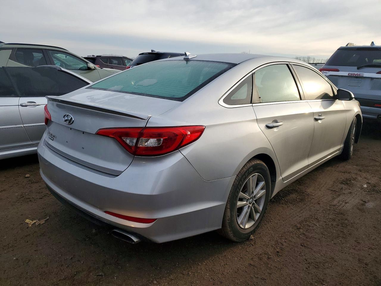 2015 Hyundai Sonata Se - Фото 3