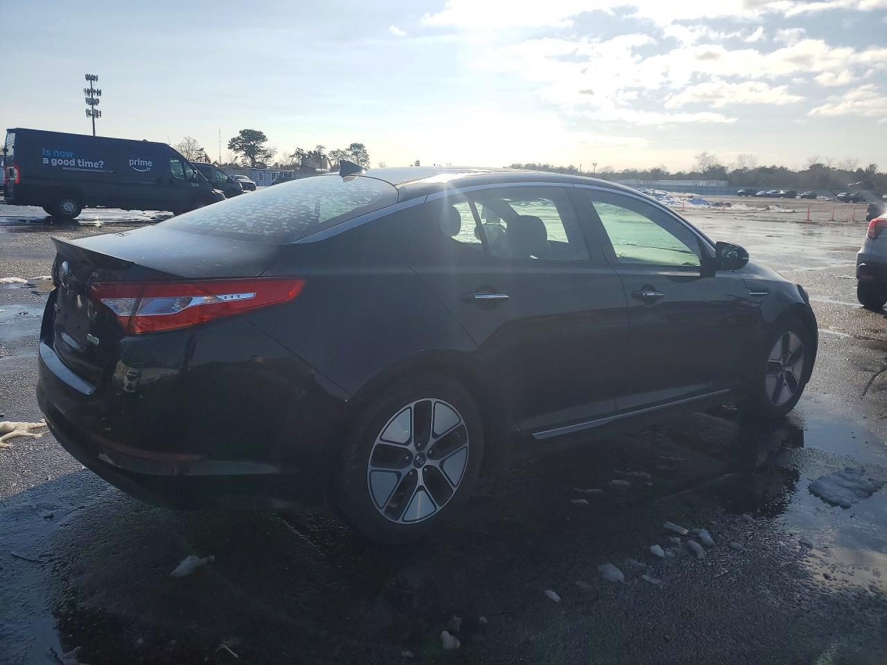 2012 Kia Optima Hybrid - Image 3