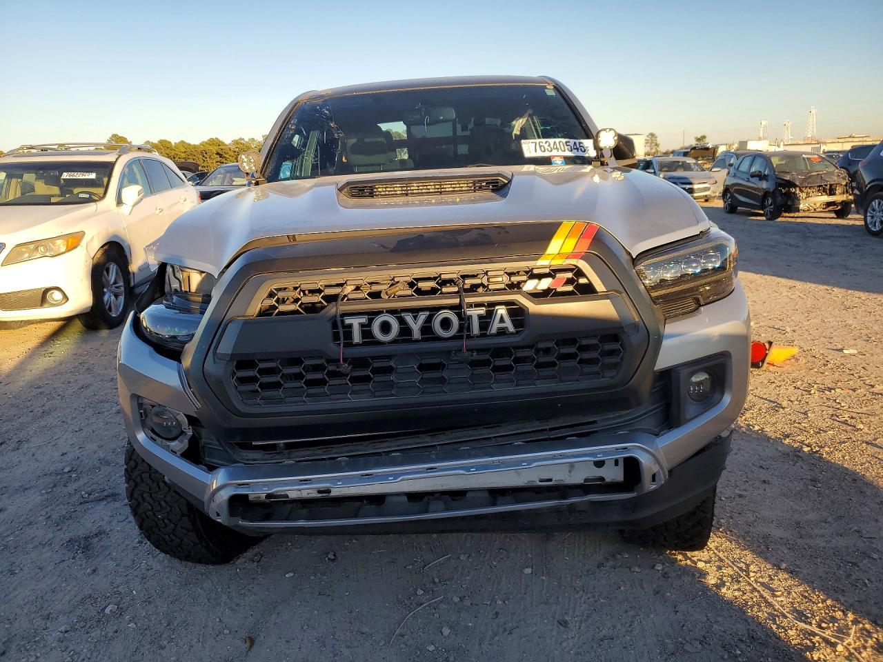 2016 Toyota Tacoma Double Cab - Фото 5